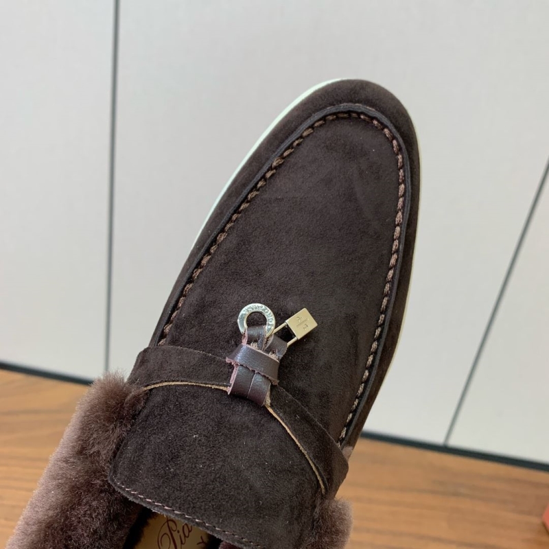 L0r0 P1ana loafers